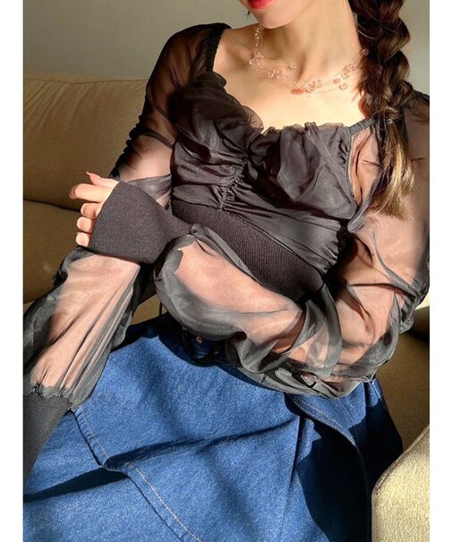 フロントギャザーシアースリーブニット