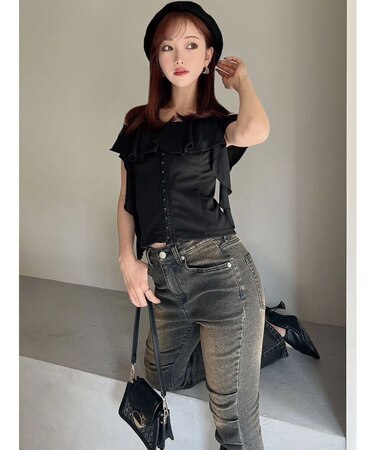 コルセットラッフルブラウス