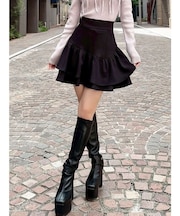 ラッフルボリュームミニスカート