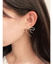 ナローリボンピアス