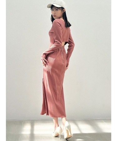 バックオープンテレコワンピース