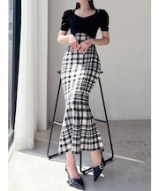 ショルダーオープンマーメイドニットワンピース