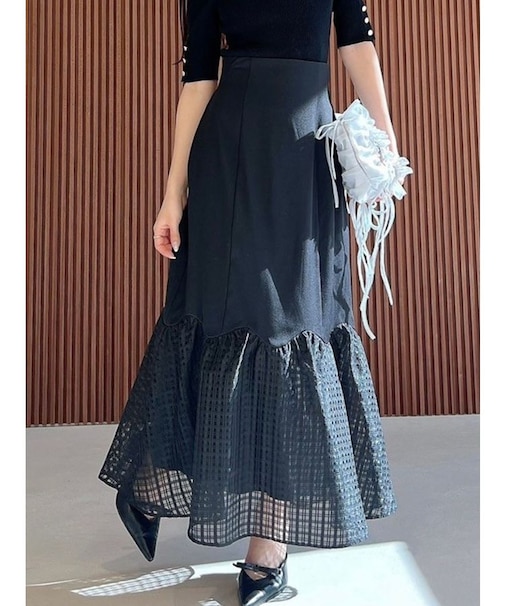 スカラップ切替えフレアスカート