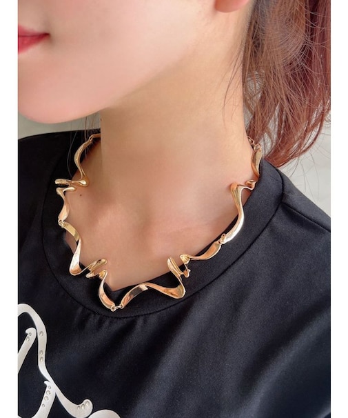 ウェーブチョーカーネックレス