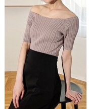 オフショルリブニットトップス