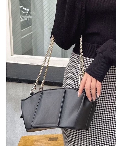 ピンタックデザインハンドバッグ