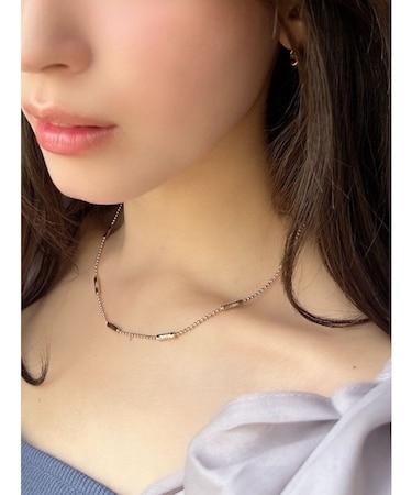 スティックシャイニーネックレス