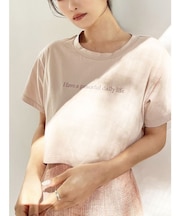 ロゴ刺繍Tシャツ