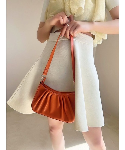 ギャザーデザインハンドバッグ