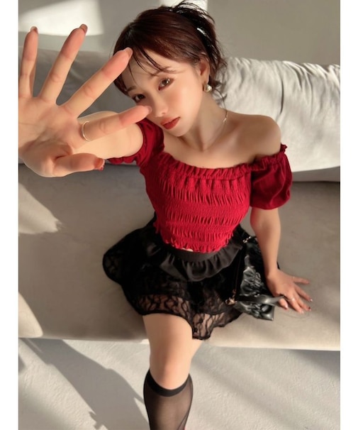 シャーリングカットトップス