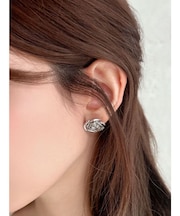 メタルローズピアス