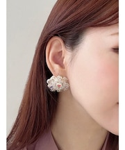 ビーズビックフラワーピアス