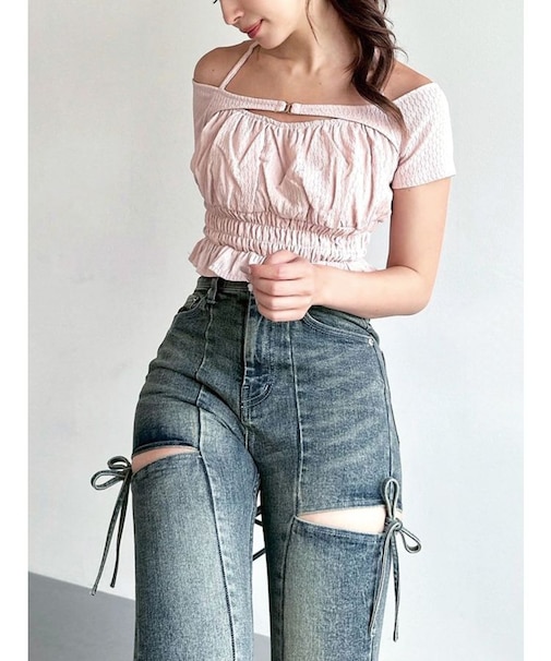 フリルデザインカットトップス