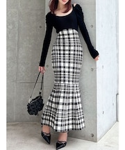 ショルダーオープンマーメイドニットワンピース