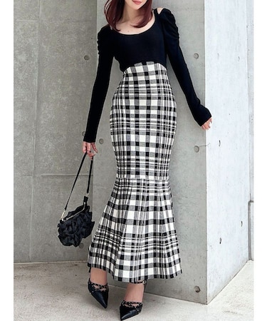 ショルダーオープンマーメイドニットワンピース