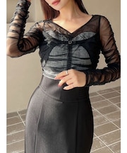 シャーリングレイヤードトップス