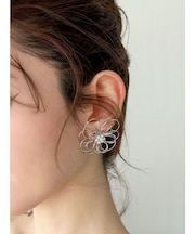 フラワーパールピアス