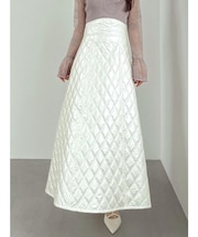 キルティングフレアスカート