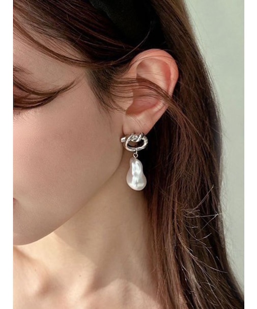 オイスターパールピアス