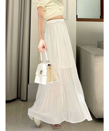 シアープリーツロングスカート