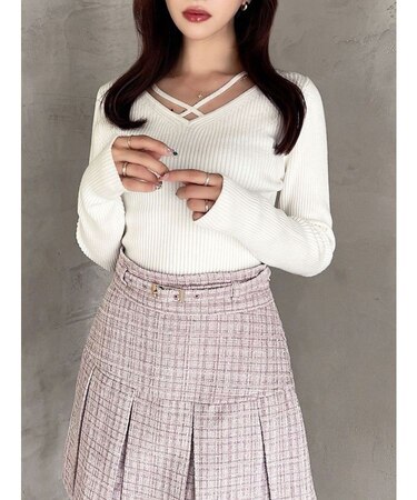 デコルテクロスニットトップス