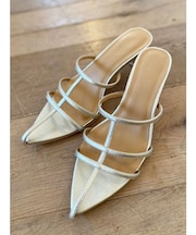 ラインデザインサンダル