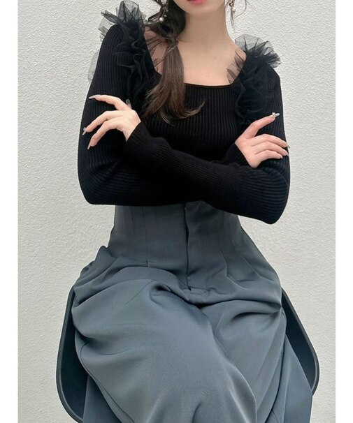 フリルドッキングニットトップス