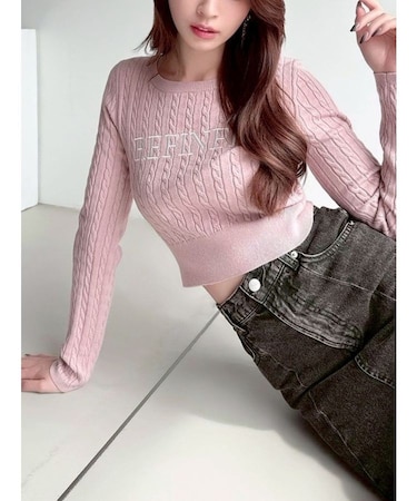 ケーブルクロップドニットトップス