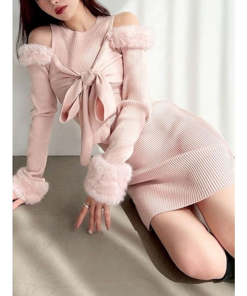 ポイントフェイクファーミニニットワンピース