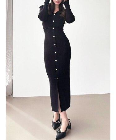 ゴールドボタンタイトニットワンピース