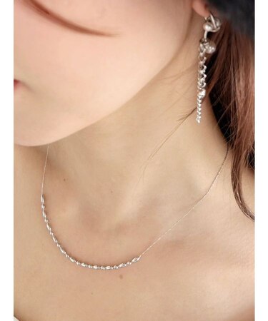 シャイニーチェーンメタルボールネックレス