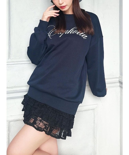 エンブロイダリーロゴスウェットトップス