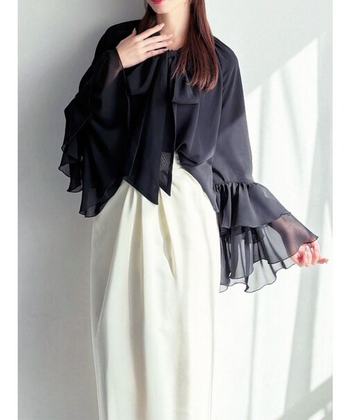 ワイドスリーブラッフルボリュームブラウス