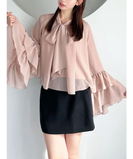 ワイドスリーブラッフルボリュームブラウス