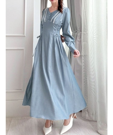 バイカラーピンタックフレアワンピース