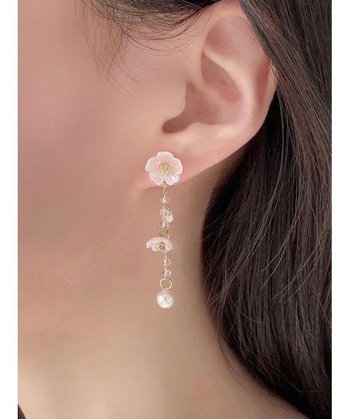 ポイントフラワーパールピアス