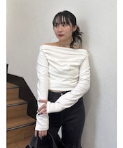 ドレープオフショルトップス