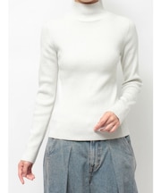 ベーシックカラーハイネックニット