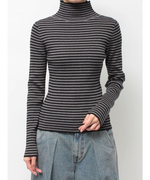 ベーシックカラーハイネックニット