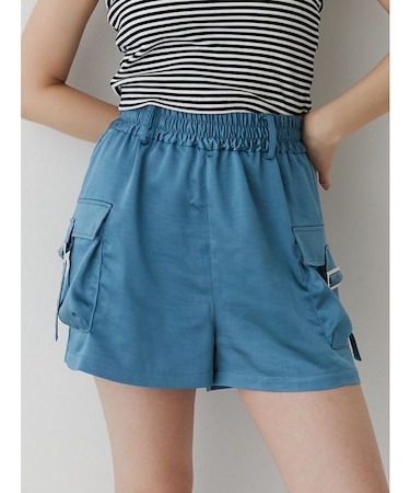 サテンキックパンツ