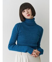 ベーシックカラータートルニット