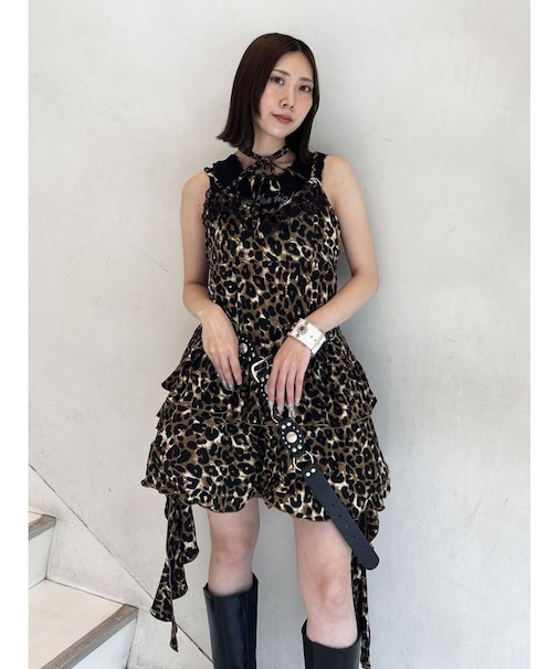 ドレープフリルカットワンピース