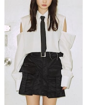 オープンショルダータイシャツ