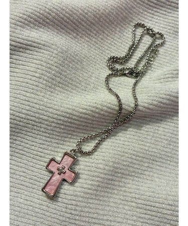 クロスモチーフネックレス