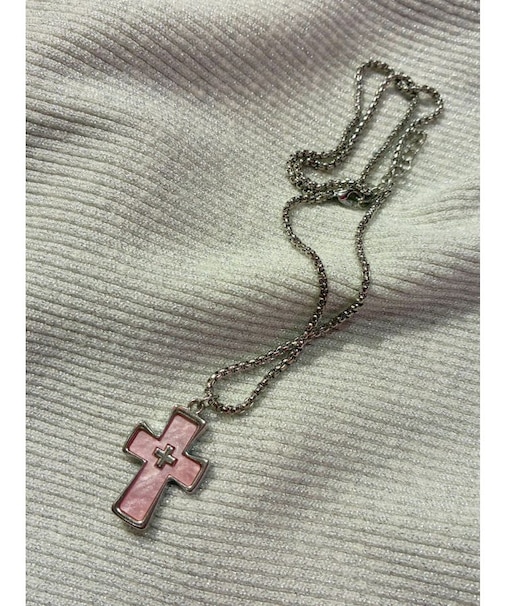 クロスモチーフネックレス