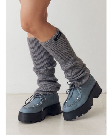 オーバーソールスタッズチロリアンシューズ