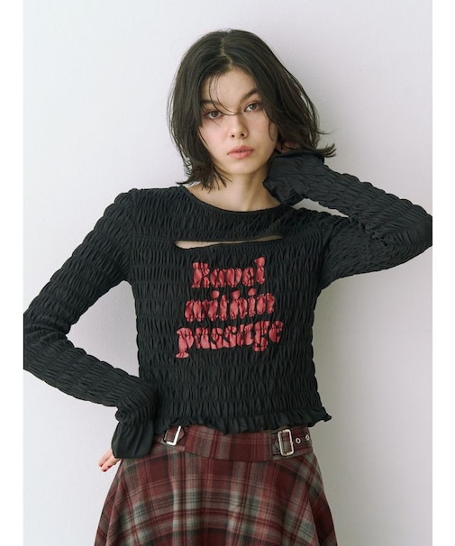 カットアウトシャーリングトップス