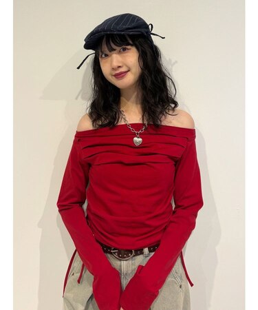 オフショルギャザーカットソー