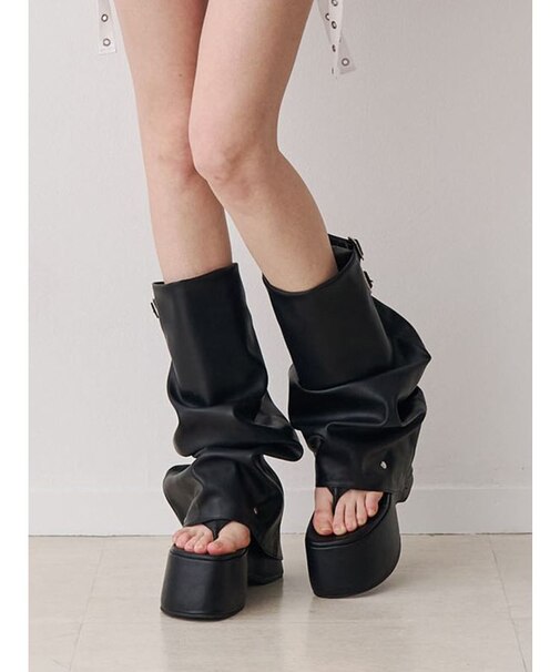 カバートングサンダルブーツ