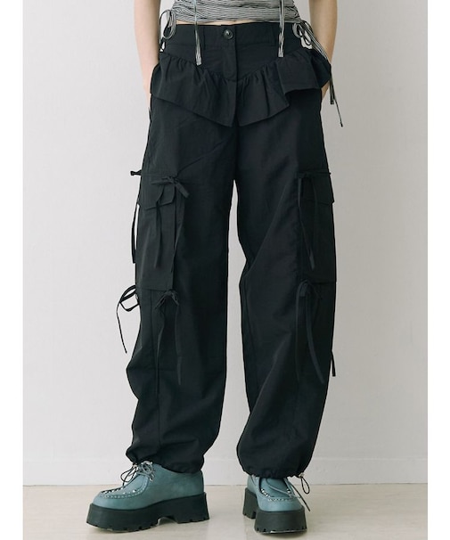 ペプラムナイロンルーズパンツ